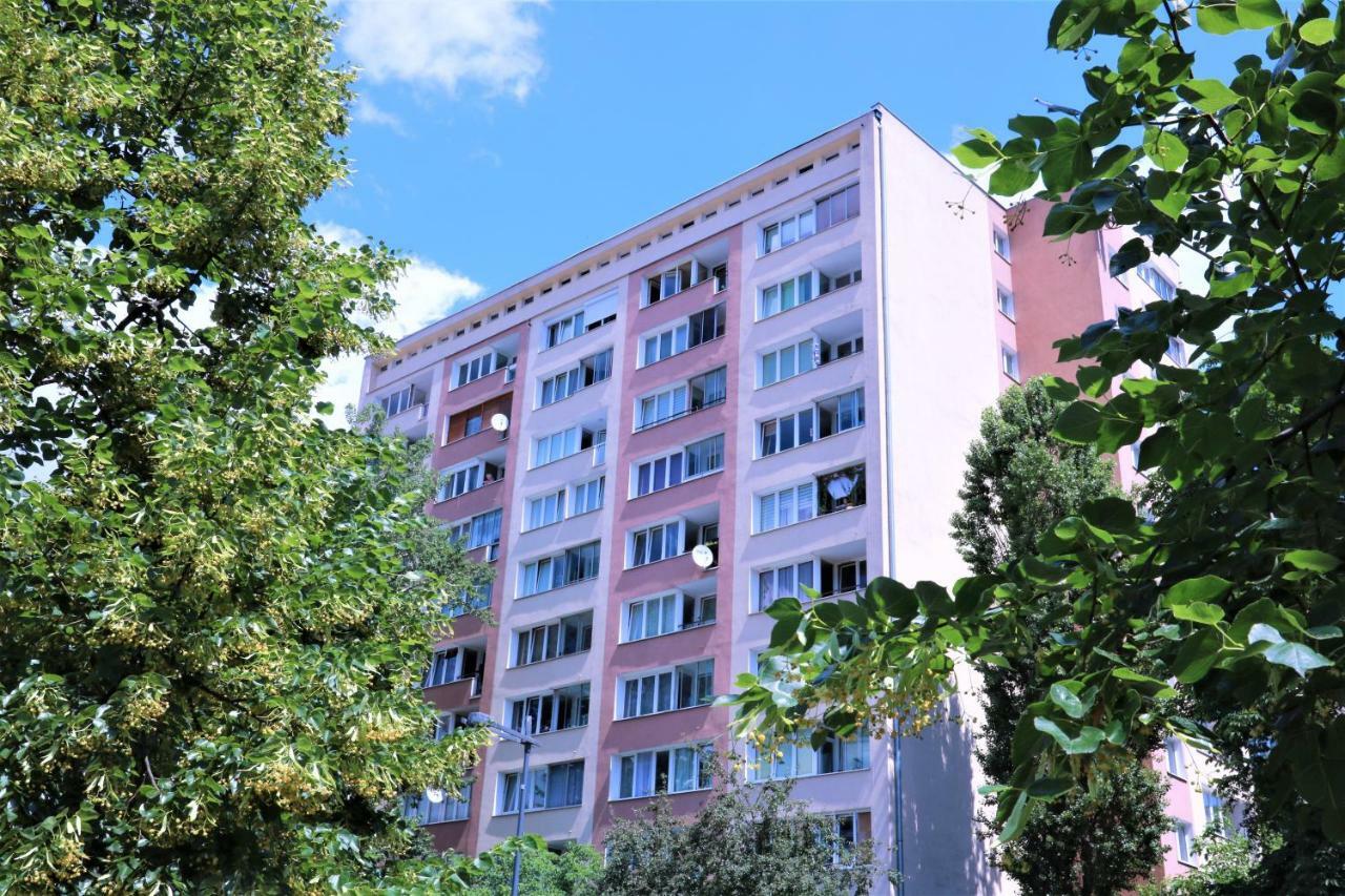 Cozy And Great Location By Cooee Apartments وارسو المظهر الخارجي الصورة